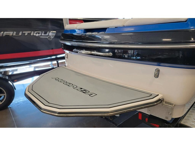 2012 Moomba Mojo 2.5 Wakeboard Wakesurf in Powerboats & Motorboats in Granby - Image 4