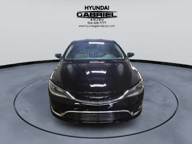 2015 Chrysler 200 Limited in Cars & Trucks in City of Montréal - Image 2
