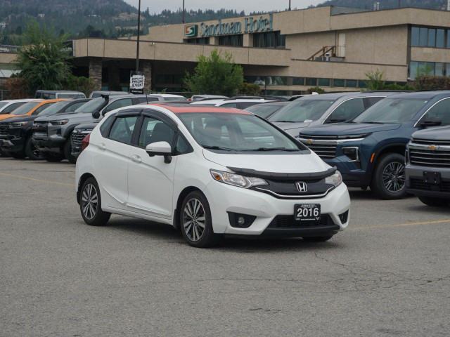 2016 Honda Fit in Cars & Trucks in Penticton - Image 3