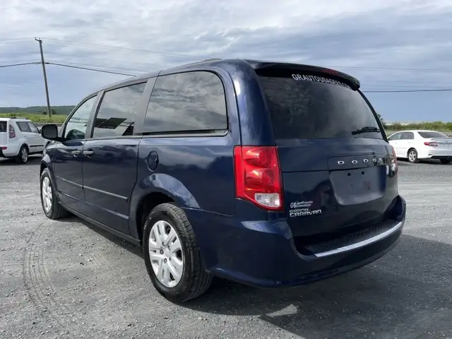 2015 Dodge Grand Caravan Ensemble Valeur Plus in Cars & Trucks in Sherbrooke - Image 6