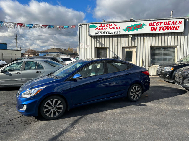 2015 Hyundai Accent GLS in Cars & Trucks in Hamilton - Image 2