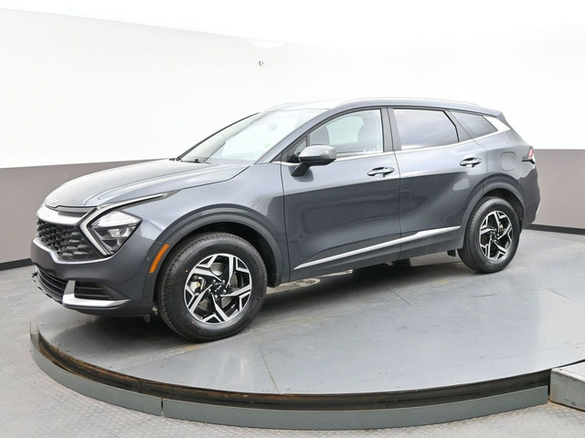 2024 Kia Sportage LX AWD, HEATED SEATS, A/C, ALLOY WHEELS in Cars & Trucks in City of Halifax - Image 4