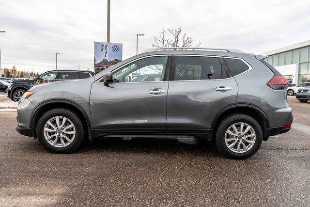 2020 Nissan Rogue SV in Cars & Trucks in Calgary - Image 3