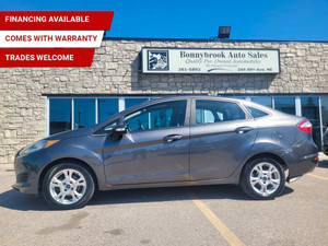 2015 Ford Fiesta 4dr Sdn SE/Power sunroof Heated seats