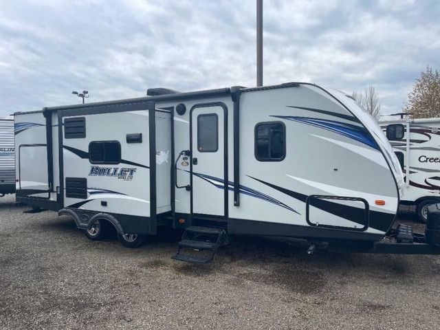 2019 KEYSTONE RV BULLET 261RBS (FINANCING AVAILABLE) in Travel Trailers & Campers in Strathcona County - Image 3