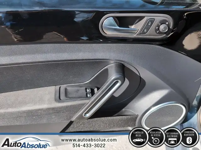2018 Volkswagen BeetleTrendline/Coast in Cars & Trucks in Laval / North Shore - Image 12