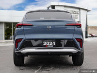 Experience the agile handling and sophisticated style of the 2024 Buick Envista Sport Touring. This... (image 4)
