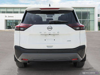 * Intelligent All-Wheel Drive with Terrain Selector * Off-Road and Snow Mode * Intelligent Forward C... (image 3)