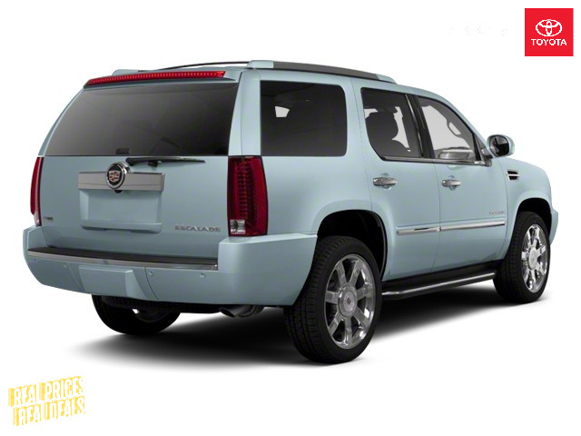 2010 Cadillac Escalade in Cars & Trucks in Red Deer - Image 2