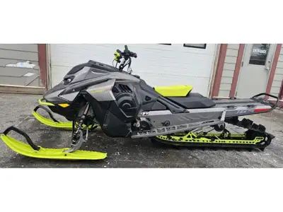Western Canada's Largest Used Boat and Powersports Dealership! Over 150 units in stock! Over 24000 o...