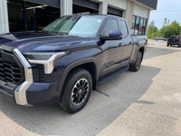 2023 Toyota Tundra Double Cab 4WD SR5 TRD Off Road with only 66,000kms. Clean history with no accide... (image 1)