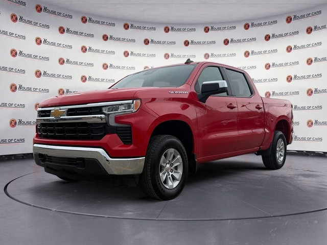 2025 Chevrolet Silverado 1500 LT Crew Cab / NO ACCIDENTS / DIGIT in Cars & Trucks in Calgary