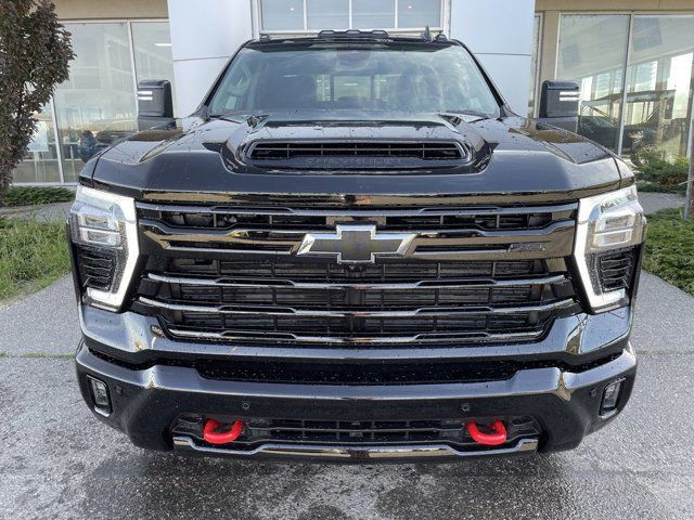 2025 Chevrolet Silverado 3500HD LT in Cars & Trucks in Calgary - Image 2