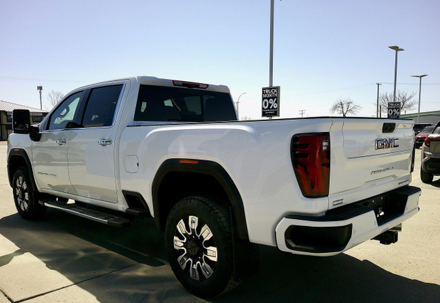 2025 GMC Sierra 2500HD Denali 4WD in Cars & Trucks in Regina - Image 4
