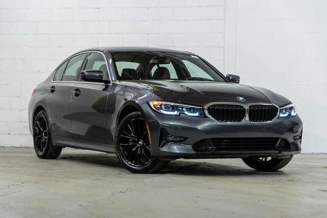 2022 BMW 3 Series 330i xDrive | Premium | Accès Confort in Cars & Trucks in City of Montréal