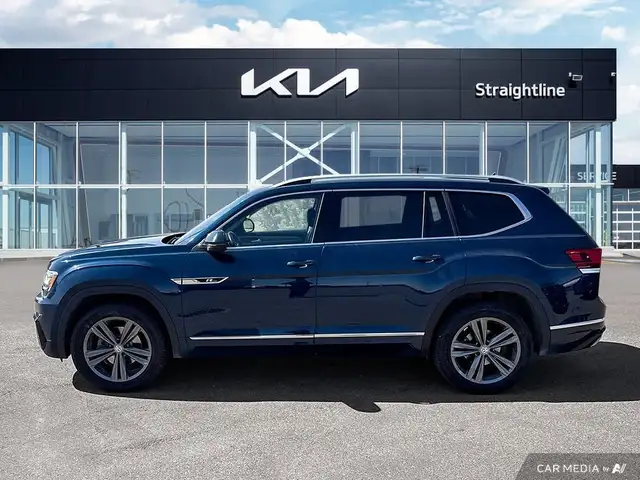 2019 Volkswagen Atlas Execline Premium Comfort, 7 Seats in Cars & Trucks in Medicine Hat - Image 4