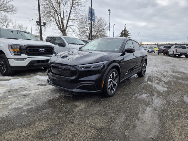 2024 Ford Mustang Mach-E SELECT | COMFORT PACKAGE in Cars & Trucks in Calgary - Image 3