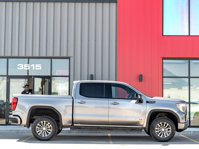 2021 GMC Sierra 1500 AT4 - 6.2 V8 | One Owner | Remote Start in Cars & Trucks in Saskatoon - Image 4