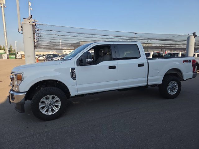 2022 Ford Super Duty F-250 SRW XLT | 6.2L | CREW CAB | SHORT in Cars & Trucks in Calgary - Image 2