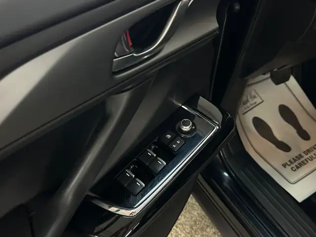 2023 Mazda CX-9 GS TOURING/AWD/LEATHER/ROOF/NAVI/QUADS/7 PASS! dans Autos et camions dans Belleville - Image 14