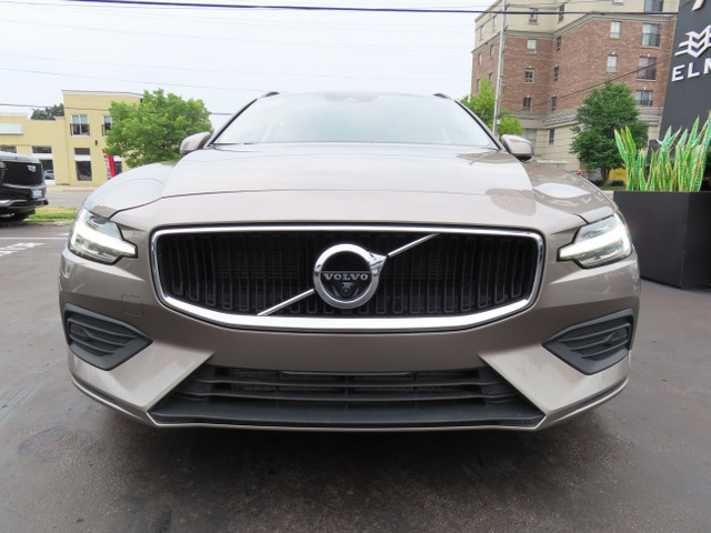 2019 Volvo V60 T5 Momentum - Navigation - Leather - Blind Spot M in Cars & Trucks in Oakville / Halton Region - Image 3