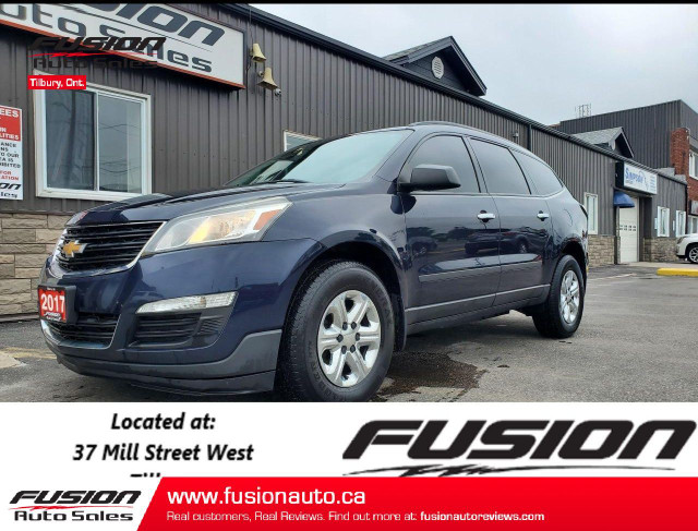  2017 Chevrolet Traverse AWD LS-BACK UP CAMERA-8 PASS THIRD ROW  in Cars & Trucks in Leamington
