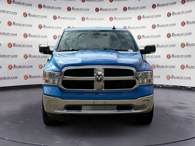 2022 Ram 1500 Classic SLT 4x4 Crew Cab 5'7 Box dans Autos et camions dans Ville d’Edmonton - Image 11