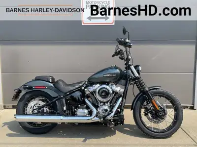 Base MSRP: $22,099 Standard Options Included: ABS Security System Laced Wheels Chrome Trim RDRS Barn...
