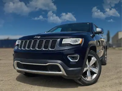 Why Choose the 2016 Grand Cherokee Limited? With a perfect balance of luxury, tech, and performance,...