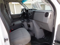 2021 Ford E450 16 ft Cube Van 6.8, V8, gas, auto, 136,000km, new MVI $34,500.00 Can Be Leased Call J... (image 6)