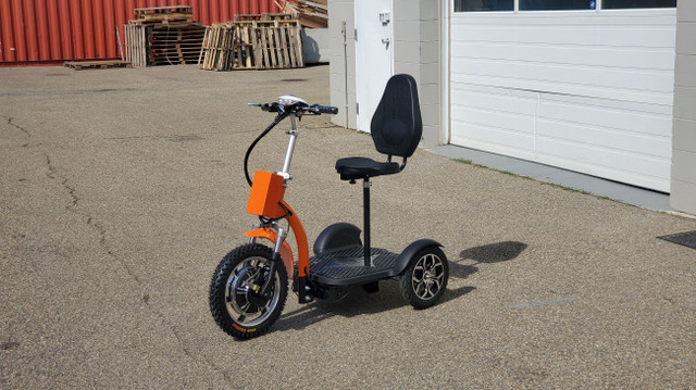 Electric Mobility Scooter 3 Wheel Alpha M Folding in Scooters & Pocket Bikes in Edmonton - Image 3