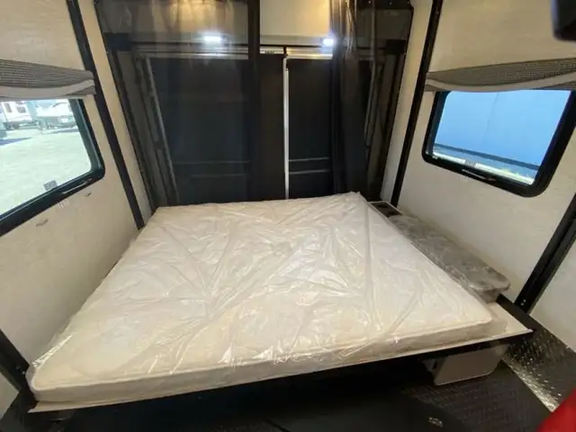 2024 Thor Motor Coach Outlaw 29J in RVs & Motorhomes in Abbotsford - Image 21