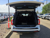 2024 Ford Expedition Limited Max 4x4, 3.5L V6 Gas, Stealth Package, Heated/Ventilated Seats, Moonroo... (image 4)