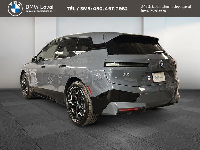 2025 BMW iX xDrive40 dans Autos et camions  à Laval/Rive Nord - Image 4