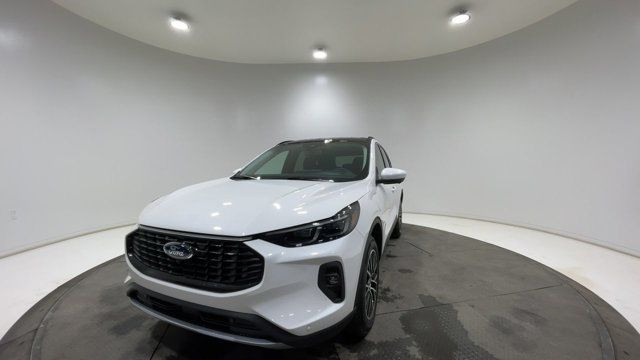 2025 Ford Escape PHEV - PREMIUM PKG - 700A in Cars & Trucks in Strathcona County - Image 3