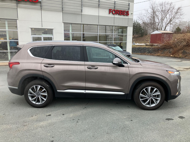 2020 Hyundai Santa Fe Preferred 2.4 in Cars & Trucks in Bridgewater - Image 2