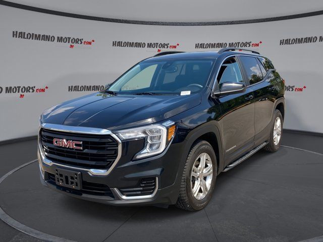 2022 GMC Terrain SLE in Cars & Trucks in Hamilton