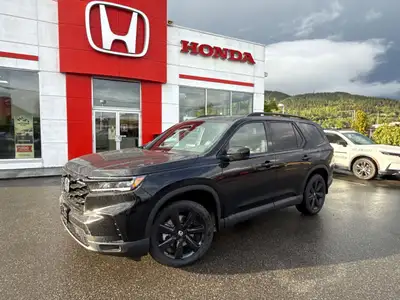 Engine: 3.5L 6cyl. L/100Km City: 12.4 L/100Km Hwy: 9.3 Safety Equipment Traffic Jam Assist ABS And D...