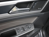 See Dealer Website for Details. 2023 Volkswagen Atlas EXECLINE RLINE PACKAGE (image 5)