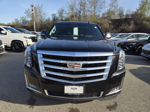2019 Cadillac Escalade Premium Luxury ADAPTIVE CRUISE CONTROL... in Cars & Trucks in London - Image 3