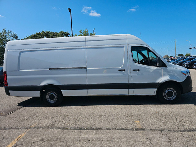 2024 Mercedes-Benz Sprinter Cargo Van 2500 High Roof I4 Diesel H in Cars & Trucks in Oakville / Halton Region - Image 4
