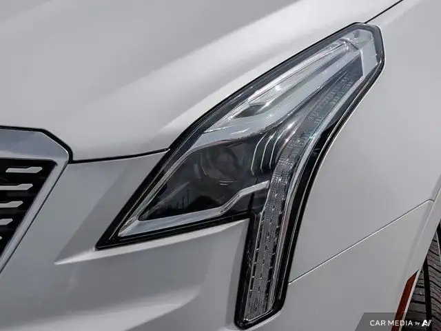 2020 Cadillac XT5 Premium Luxury AWD | 4 New Tires | New Front in Cars & Trucks in Windsor Region - Image 14