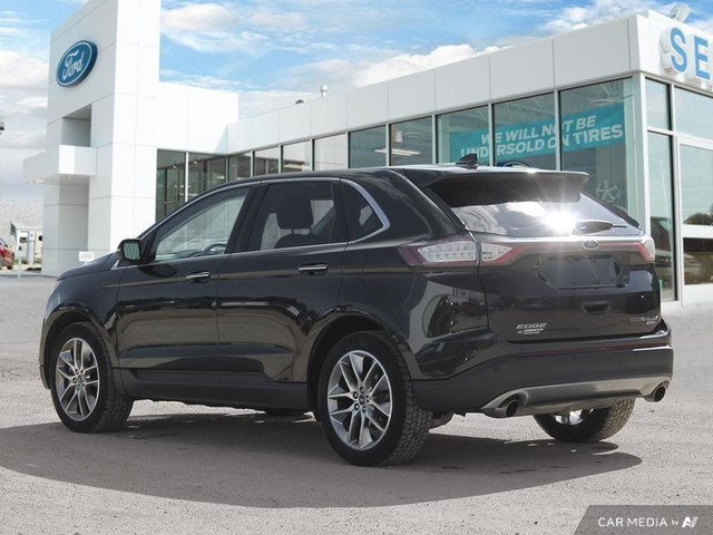 2015 Ford Edge TITANIUM W/ HEATED REAR SEATS in Cars & Trucks in Portage la Prairie - Image 4