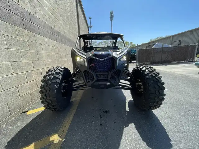 2023 CAN AM MAVERICK X3 XRS TURBO RR (FINANCING AVAILABLE) in ATVs in Strathcona County - Image 4