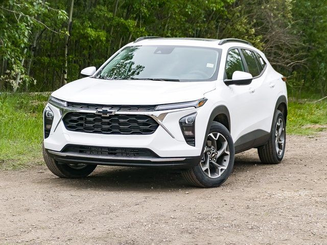 2025 Chevrolet Trax LT in Cars & Trucks in Edmonton