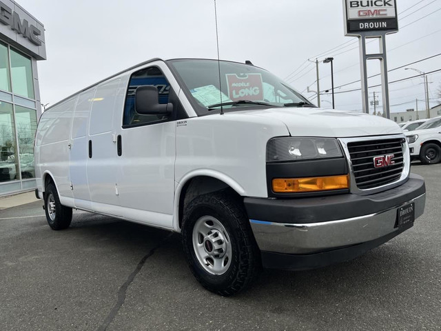  2020 CHEVROLET EXPRESS LONGUE / 4.3L / Cargo / 2500 / 4.99% D'I in Cars & Trucks in Thetford Mines - Image 3