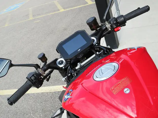 2022 MV Agusta Brutale 1000 RS in Sport Bikes in Cambridge - Image 14