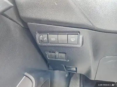 2022 Toyota Corolla Cross LE AWD | Heated Steering, View more
