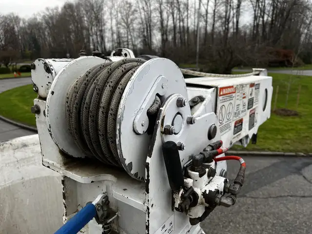 2011 Western Star 4900 Twin Steer DD15 Altec AH85A Bucket Truck in Heavy Trucks in Delta/Surrey/Langley - Image 29
