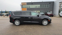 EXECUTIVE CROSSTOWN DEMO! This 2024 CHRYSLER VOYAGER LX has the following options Cloth Bucket Seats... (image 8)